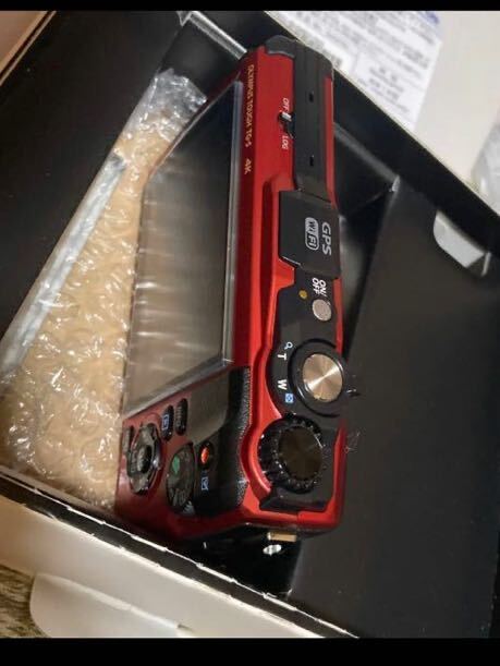 OLYMPUS Tough TG-5 RED（レッド） オリンパス デジカメ 美品の画像2