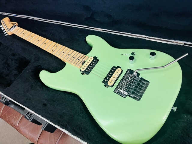 超目玉特価品！！★CHARVEL PRO-MOD SAN DIMAS STYLE！!★Seymour Duncan★Floyd Rose搭載！！★美品限定1本入荷！！_画像7