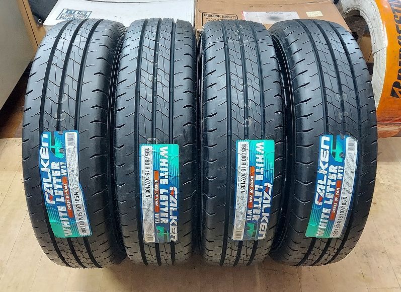 特価☆未使用 ファルケン W11 ホワイトレター １９５/８０R１５ ４本セット☆ハイエース☆キャラバン_画像1