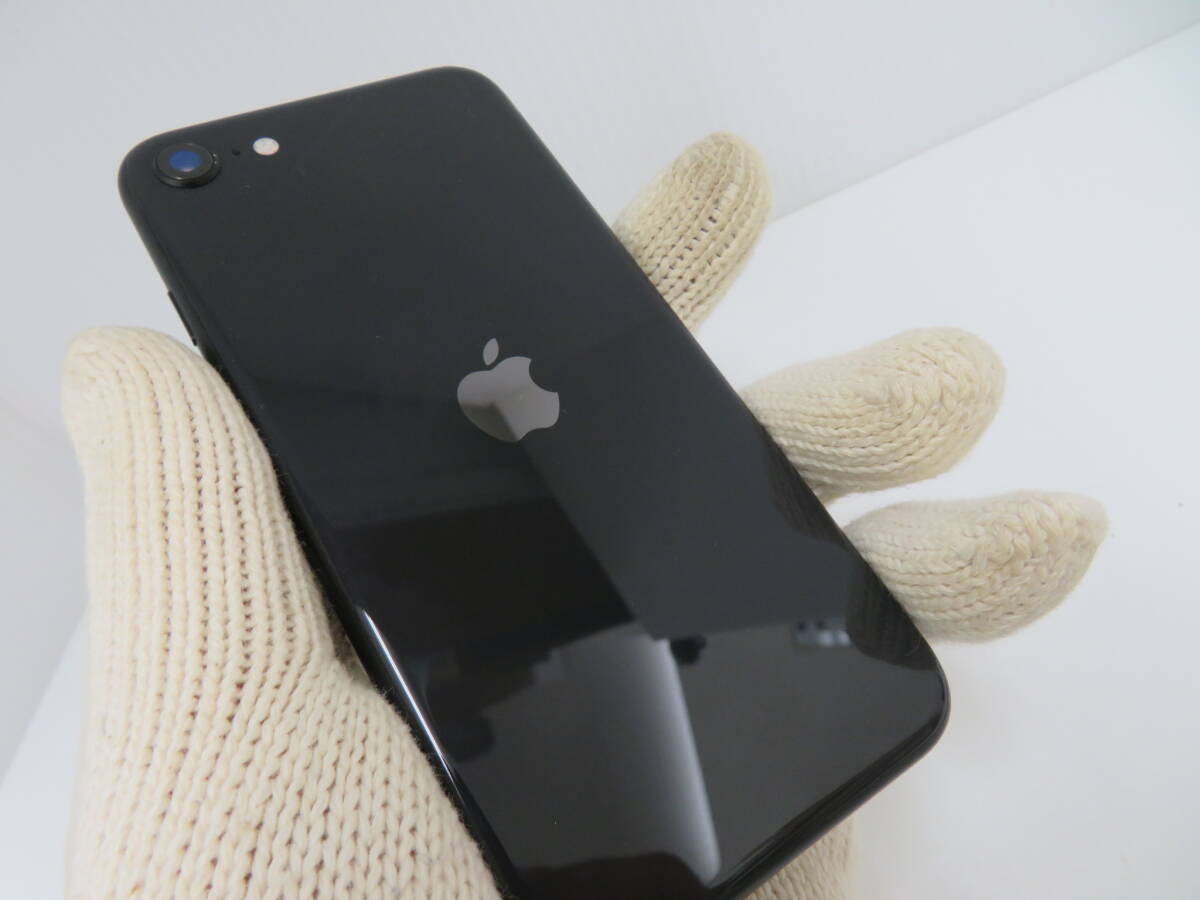 アップル　iPhone　SE　MHGP3J/A　64GB　ブラック　SIMフリー　アイフォン　Apple　　　　　　　　01_画像7