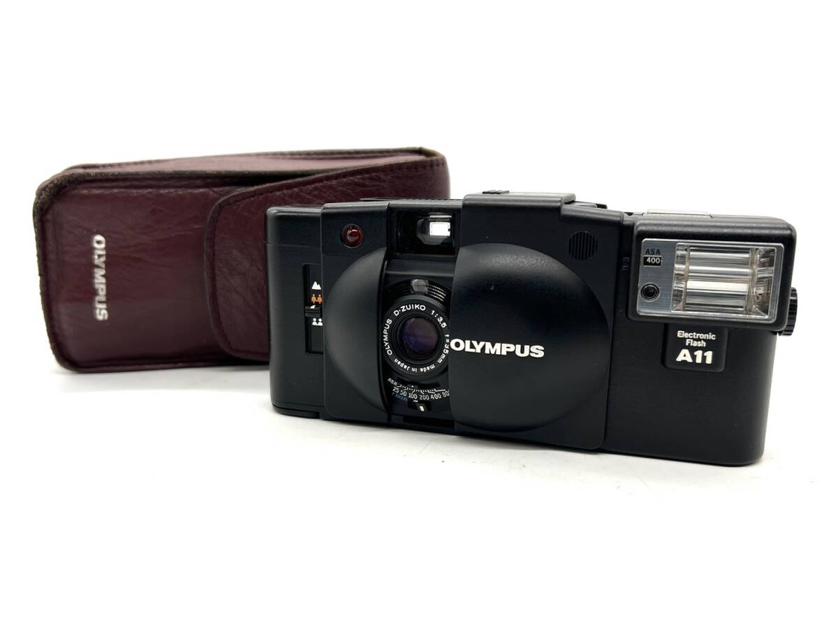 ■OLYMPUS オリンパス XA2 A11 コンパクトフィルムカメラ D.Zuiko 1.3.5 35mm フラッシュユニット 付 中古 現状品 ケース 付_画像1