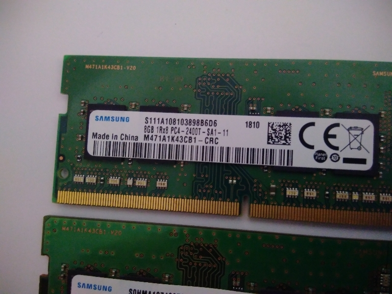 合計16GB（8GB×2枚)のペア ／ DDR4-2400 PC4-19200 Samsung ／送料無料 【八00不】b の画像2