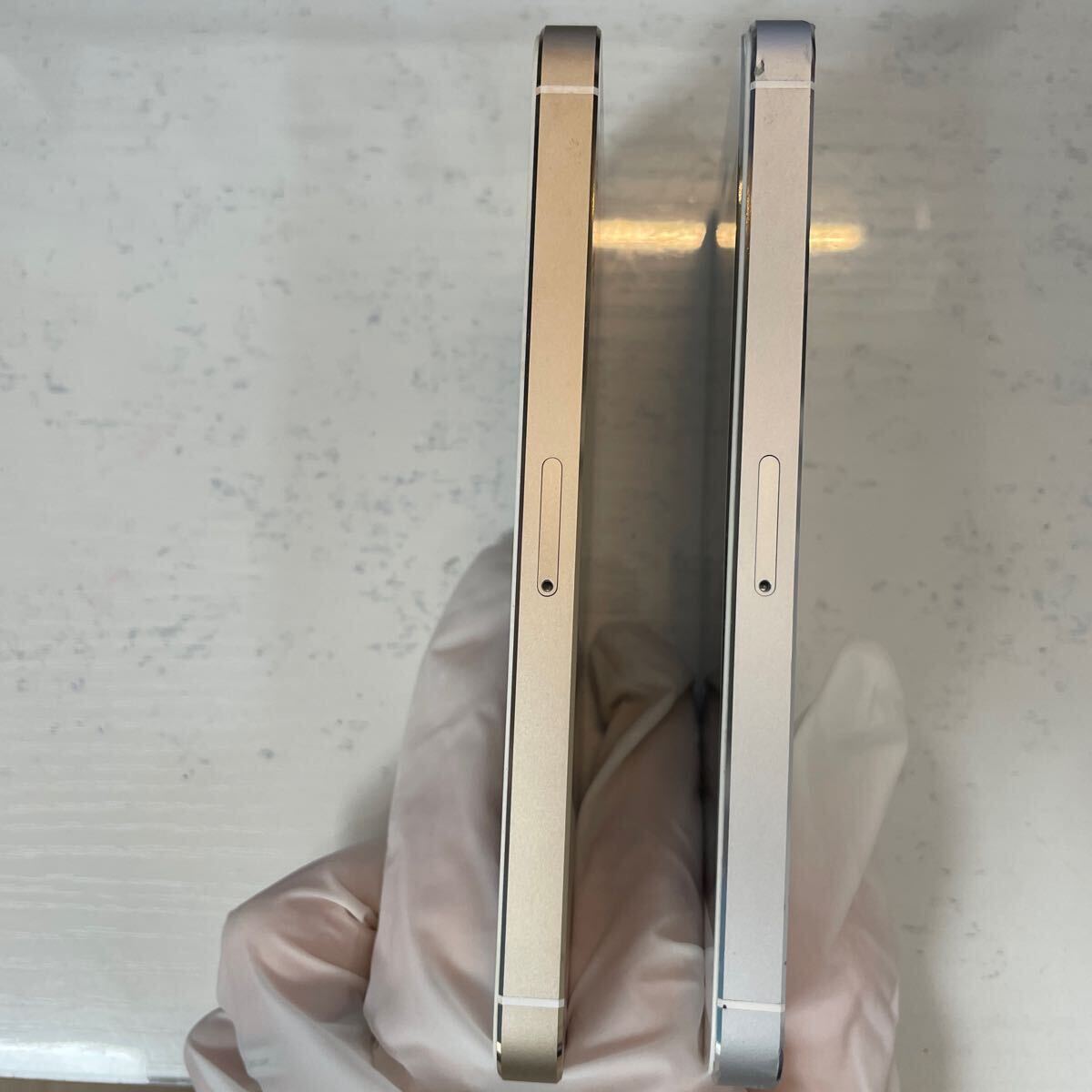 Apple（アップル ）iPhone5s ゴールド シルバー 2台セット アップル アイフォン ジャンクの画像3