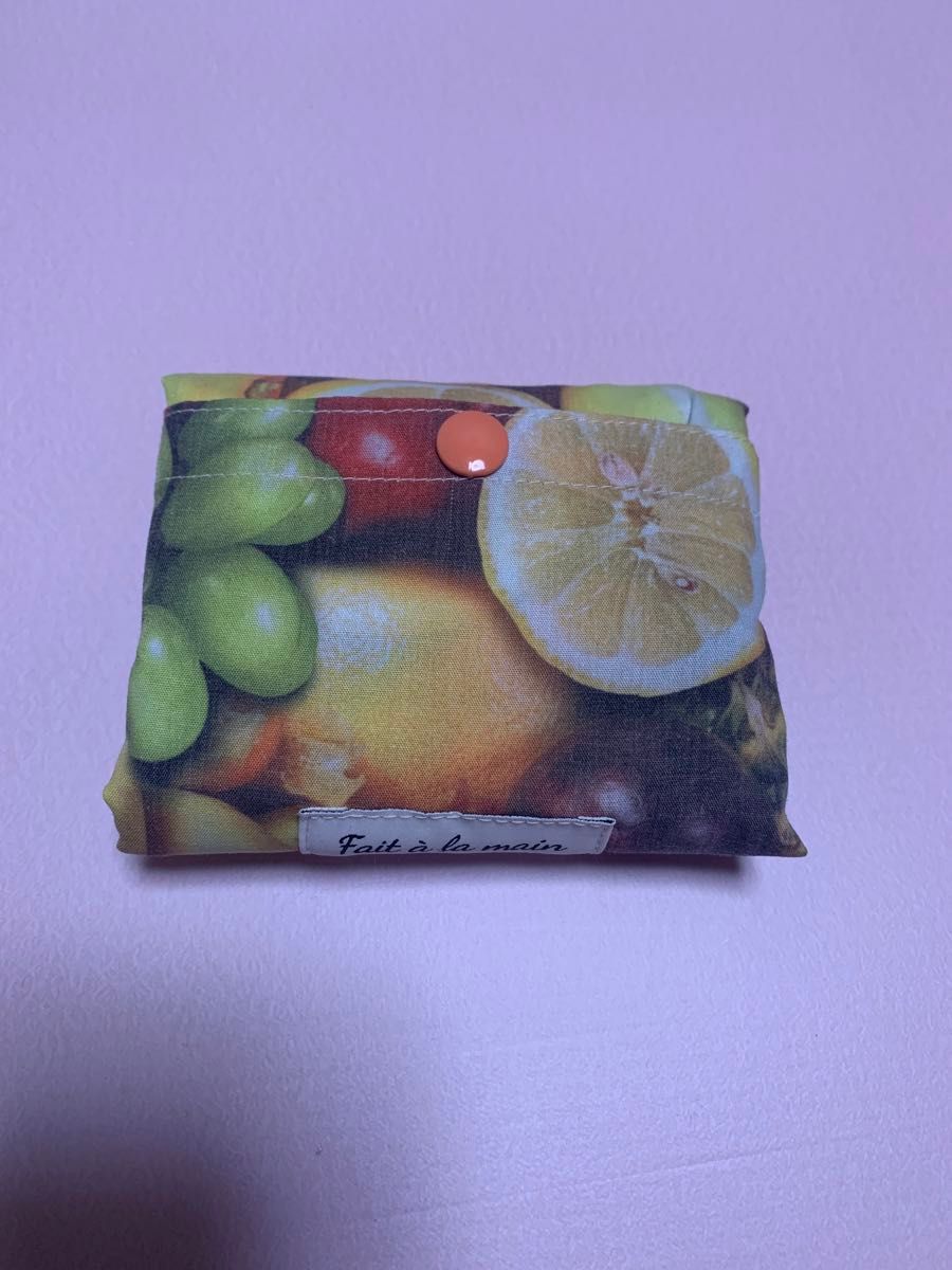フルーツ柄　いちご　ハンドメイド　エコバッグ　コンビニエコバッグ　レジ袋