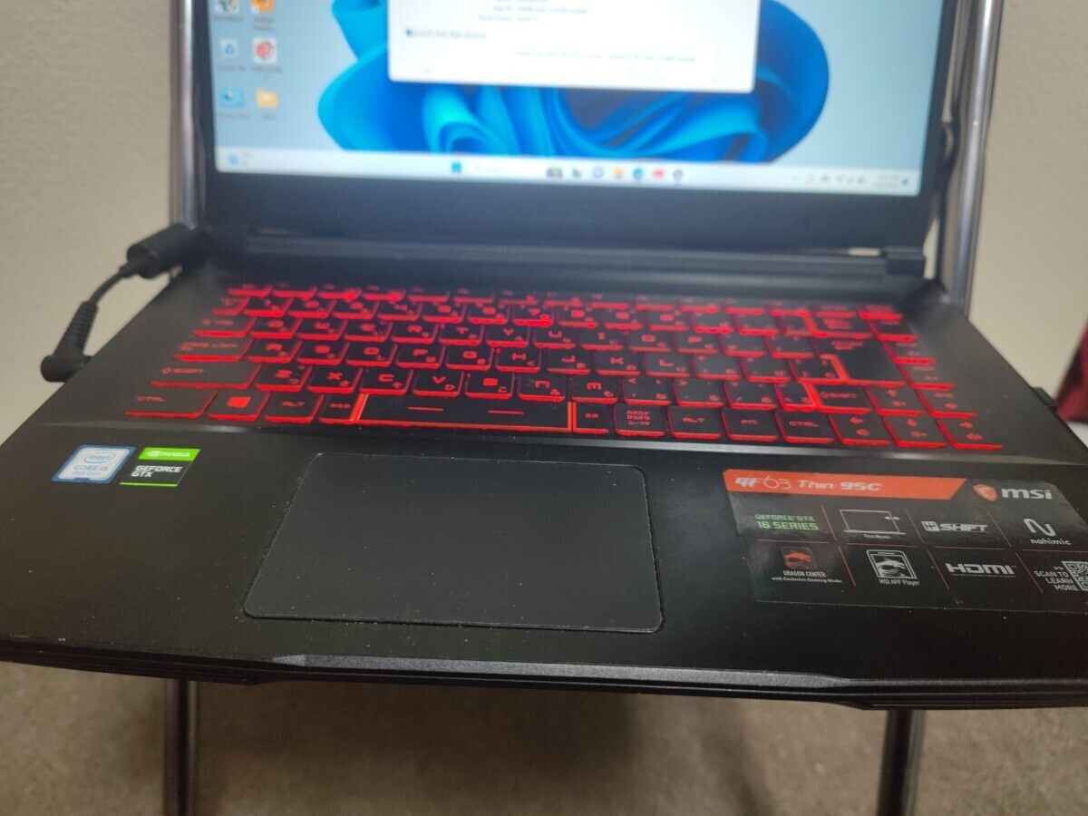 【日本代表 MSIゲーミングノート GF63-9SC-083JP 1.86Kg Win10 Core i5 GTX1650Max-Q 15.6FHD 16GB SSD512GB GAMING LAPTOP_画像2