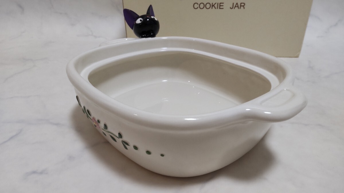未使用 魔女の宅急便 ニシンのパイ クッキージャー ジブリ 陶器 未使用 魔女の宅急便 ニシンのパイ クッキージャー ジブリ 陶器