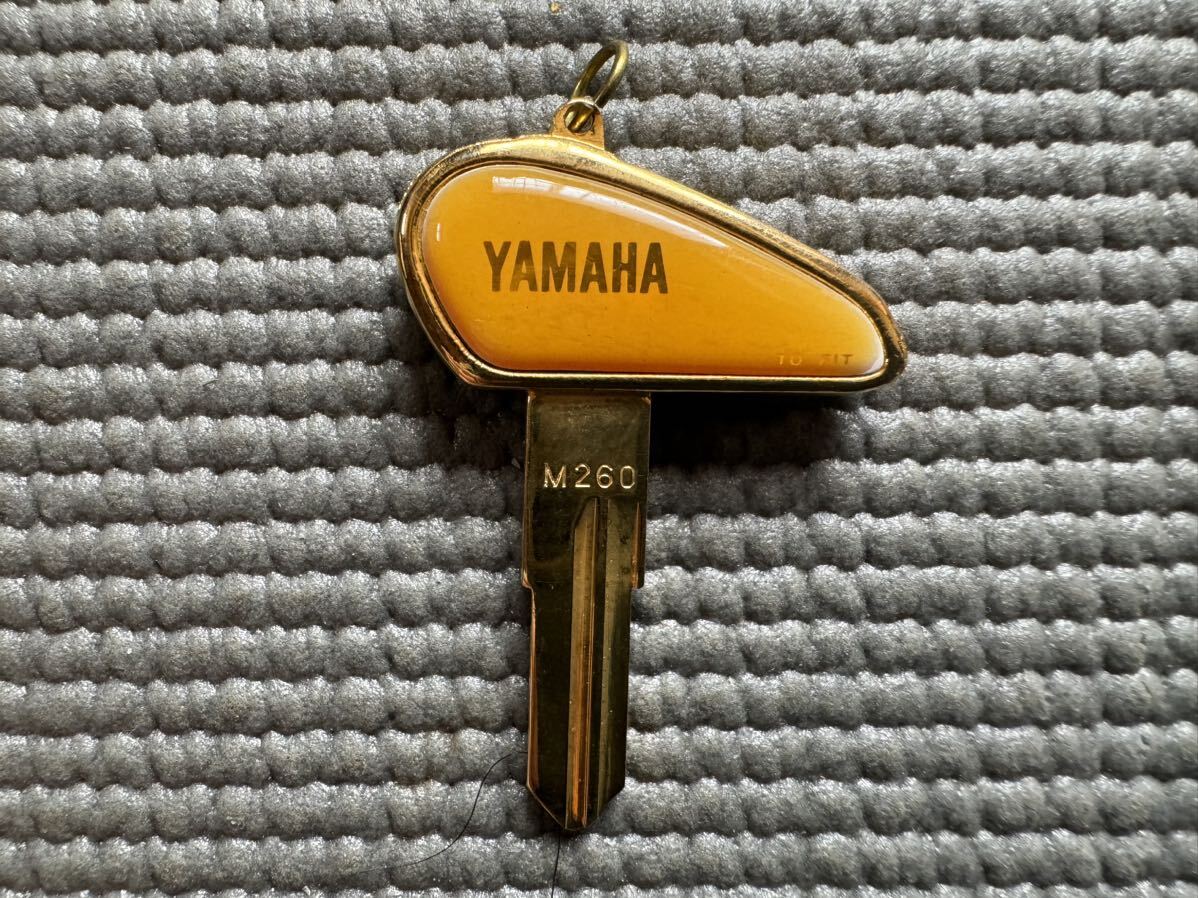 ３ 昭和レトロ 倉庫片付け品 新品当時物在庫品 ＹＡＭＡＨＡ ファッションキー ＸＪ４００ 旧車 タンク型 ノベルティ ＲＤ３５０の画像1