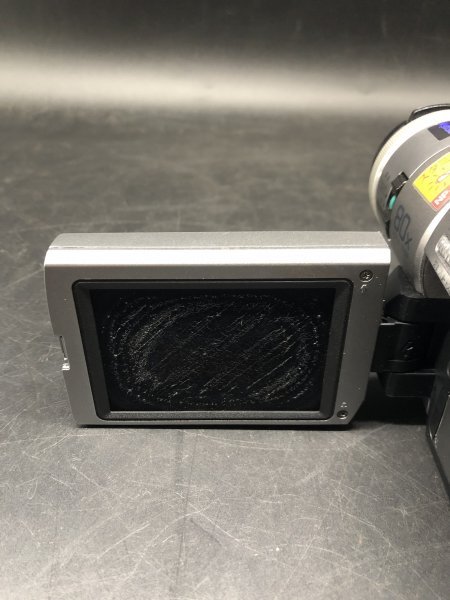 Sony DCR-TRV310 ソニー Digital 8 Handycam ビデオ カメラ レコーダー AC-V700 バッテリー充電器 NP-F750 NP-F570 バッテリーの画像7