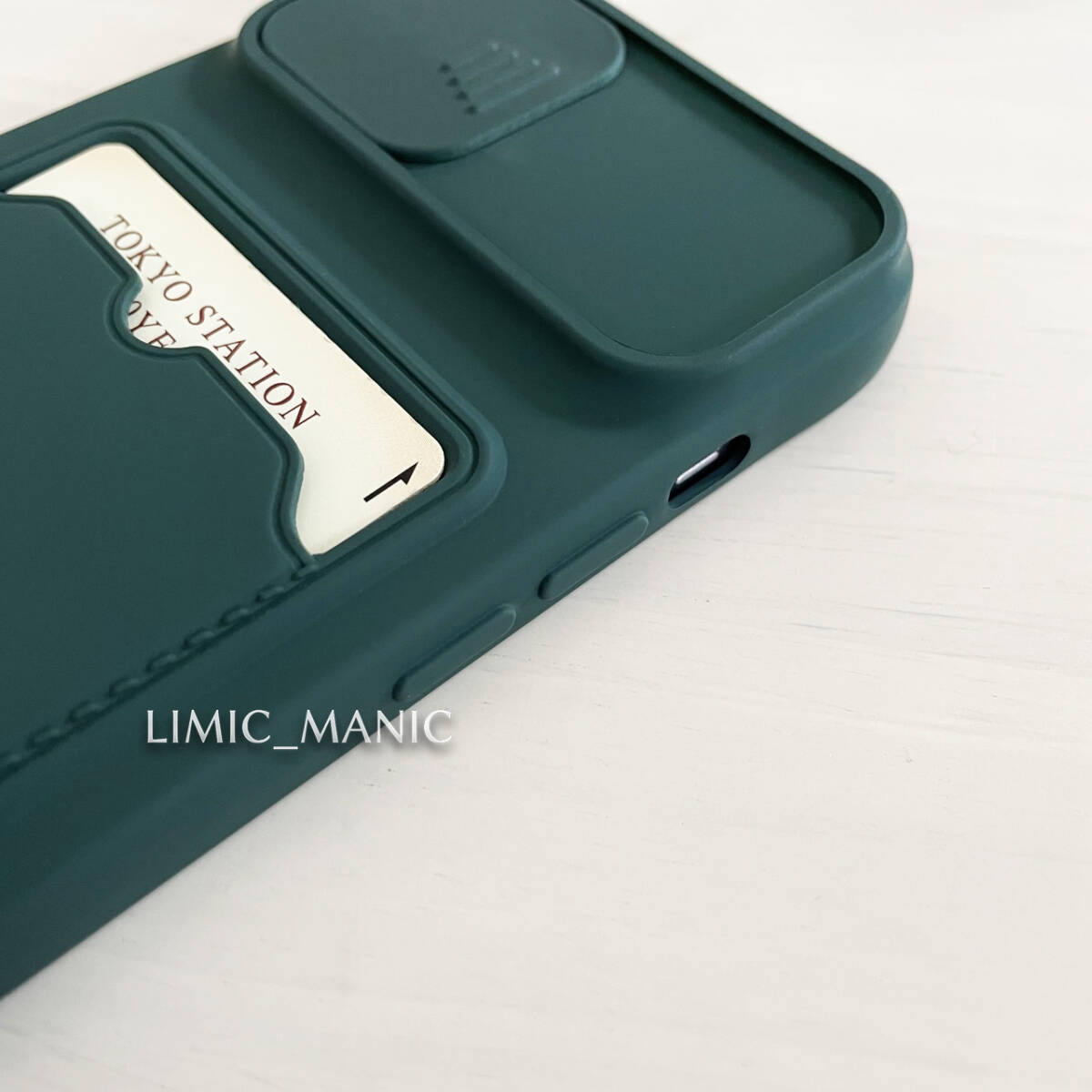 iPhone 13 / 14 ケース シリコン スマホ ショルダー 肩掛け 紐付き 収納 ダークグリーン 深緑 アイフォンの画像7