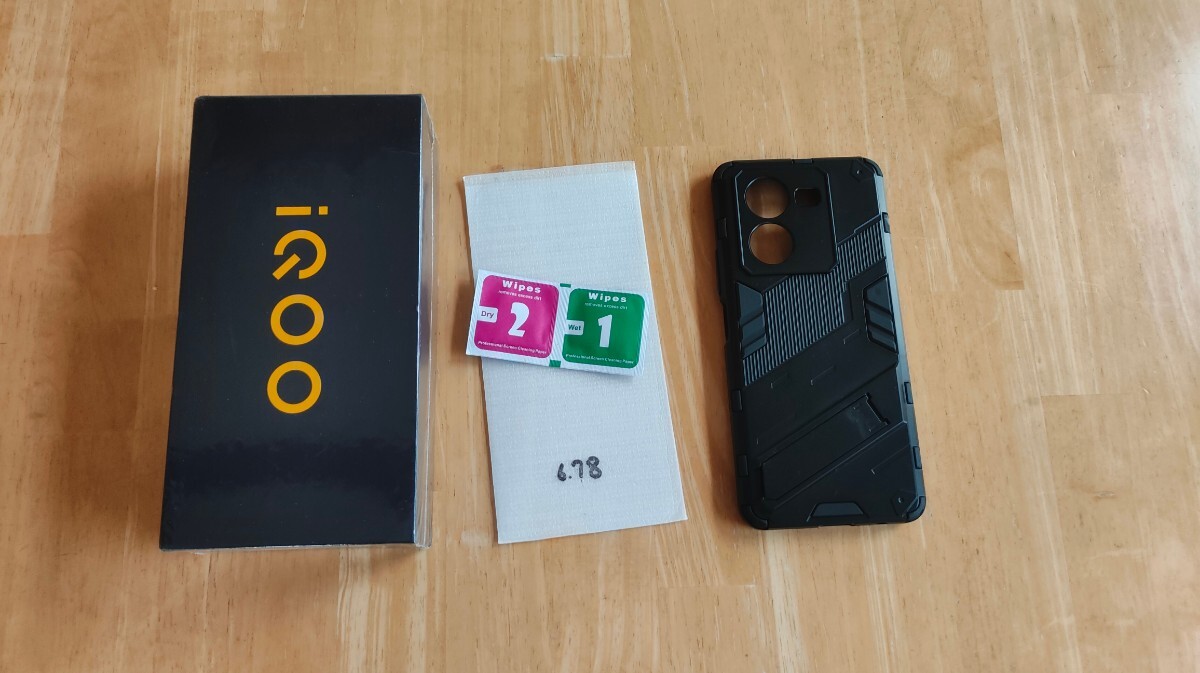iqoo z8 8 256GB 黒色 日本語対応+Googleplay可 xiaomi 13Tと iqoo z8 8 256GB 黒色 日本語対応+Googleplay可 xiaomi 13Tと