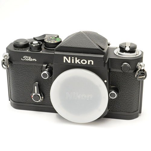 【中古品】並品 現状渡し ニコン Nikon F2 チタン ネーム入りの画像1