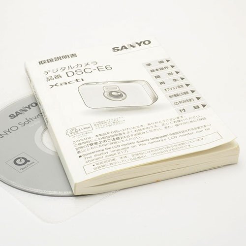 【中古品】並品 現状渡し サンヨー SANYO Xacti DSC-E6 コンパクトデジカメ_画像5