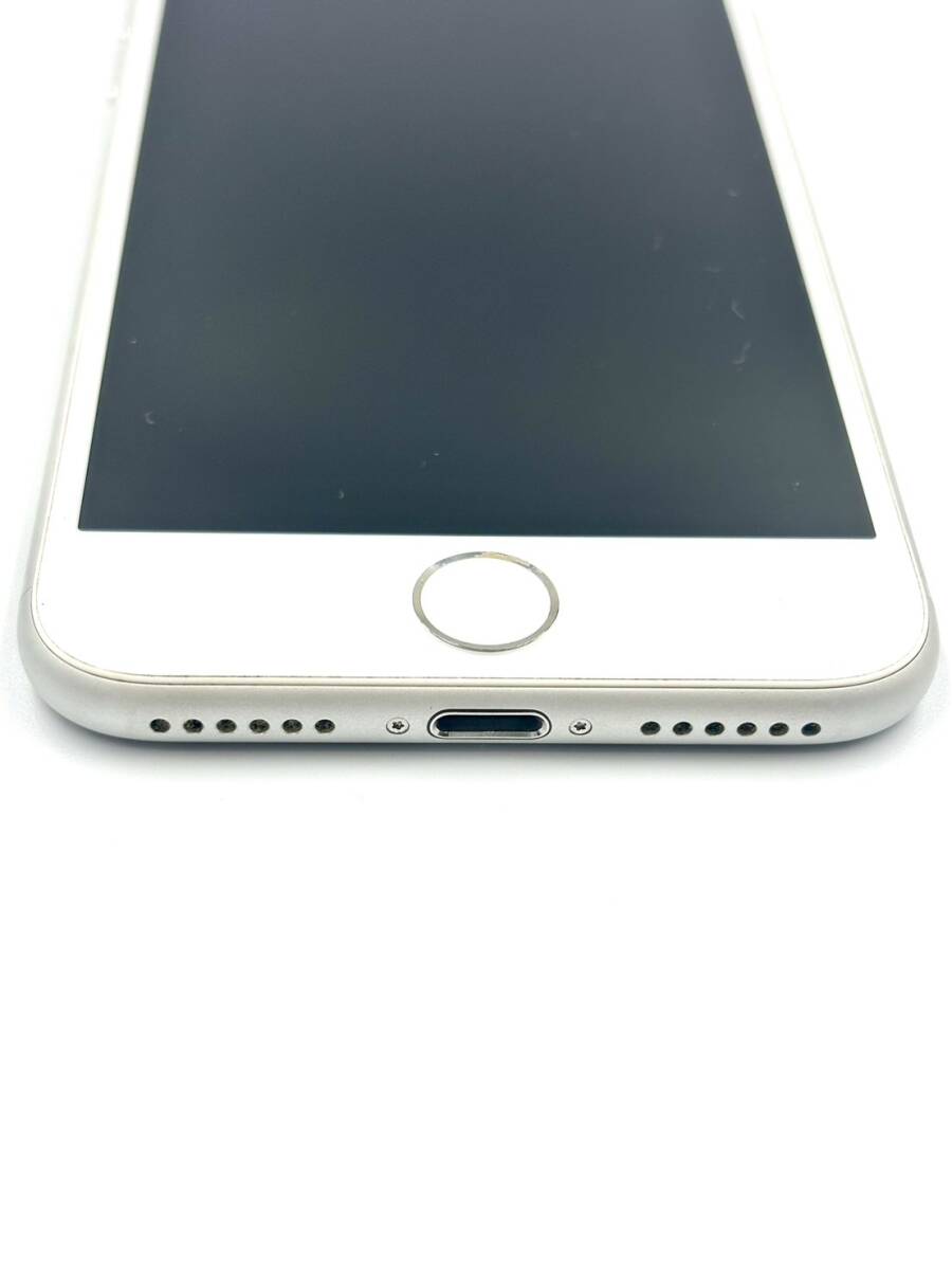 ◎【売り切り】1円スタート Apple iPhone8 64GB ホワイト MQ792J/A UQ KDDI 判定◯ SIMロックなし バッテリー69％ 中古品 ◎の画像6