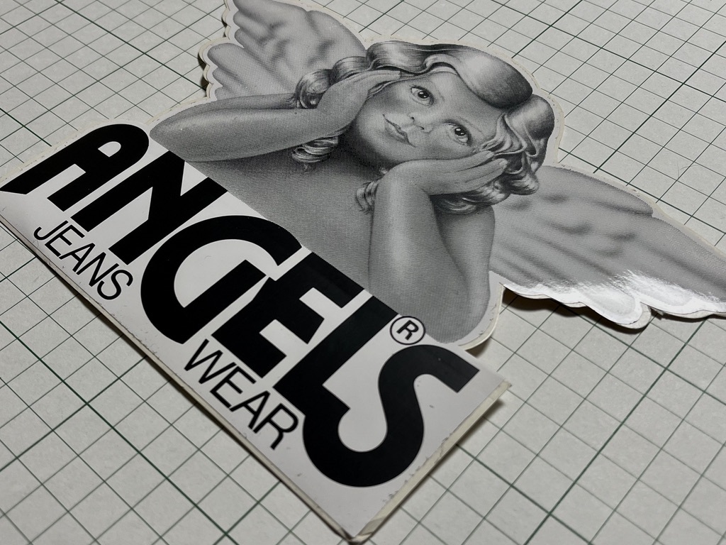 【大きめサイズ】外国 古いステッカー：ANGELS エンジェルス 広告 ロゴ 天使 ジーンズ ファッション 服 ビンテージ 海外 +Af_画像2