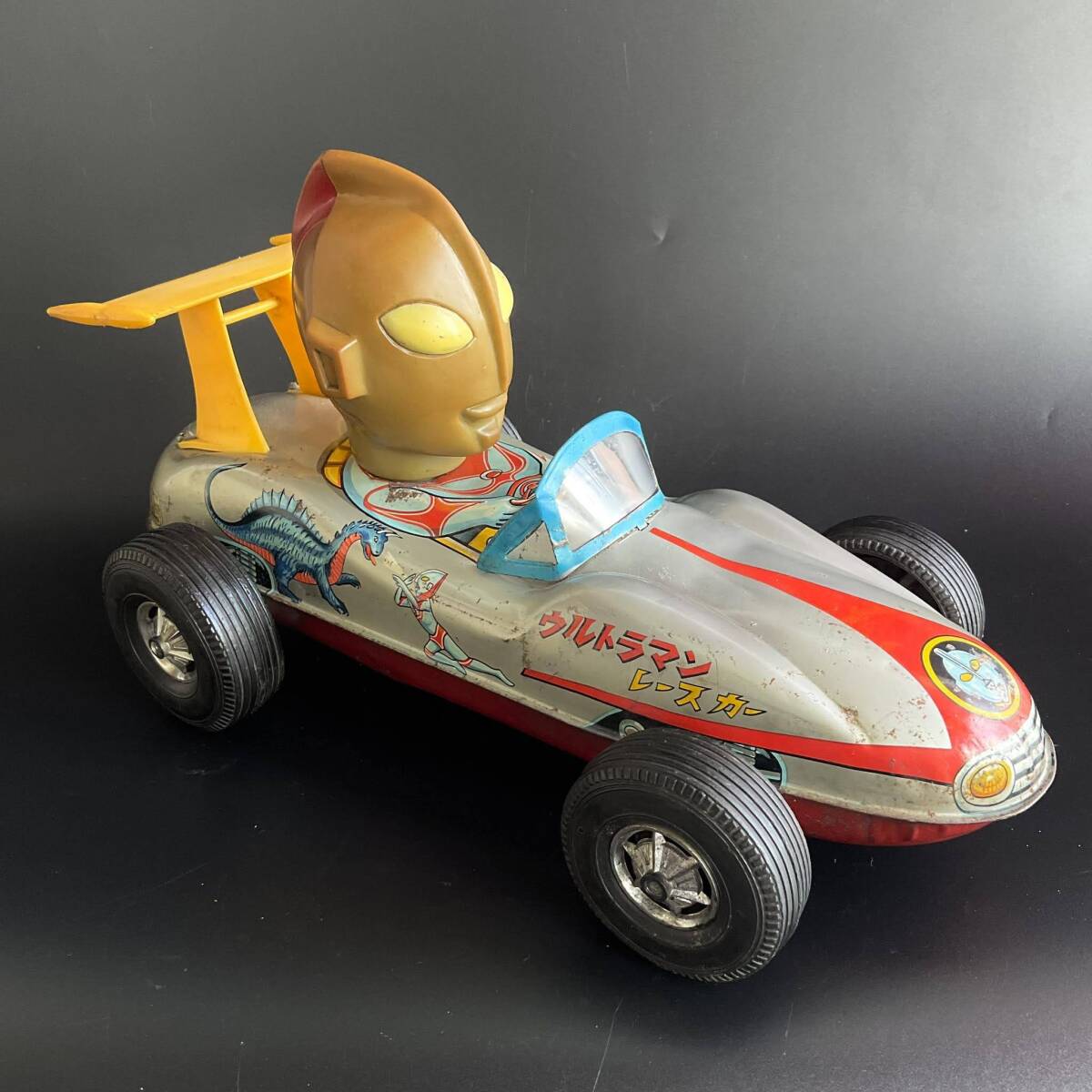 【323】ウルトラマン　レースカー ／ ◆Tin Toy　ブリキ（中古）／ 1円スタート／ ゆうパック80サイズ ／ 金曜日発送