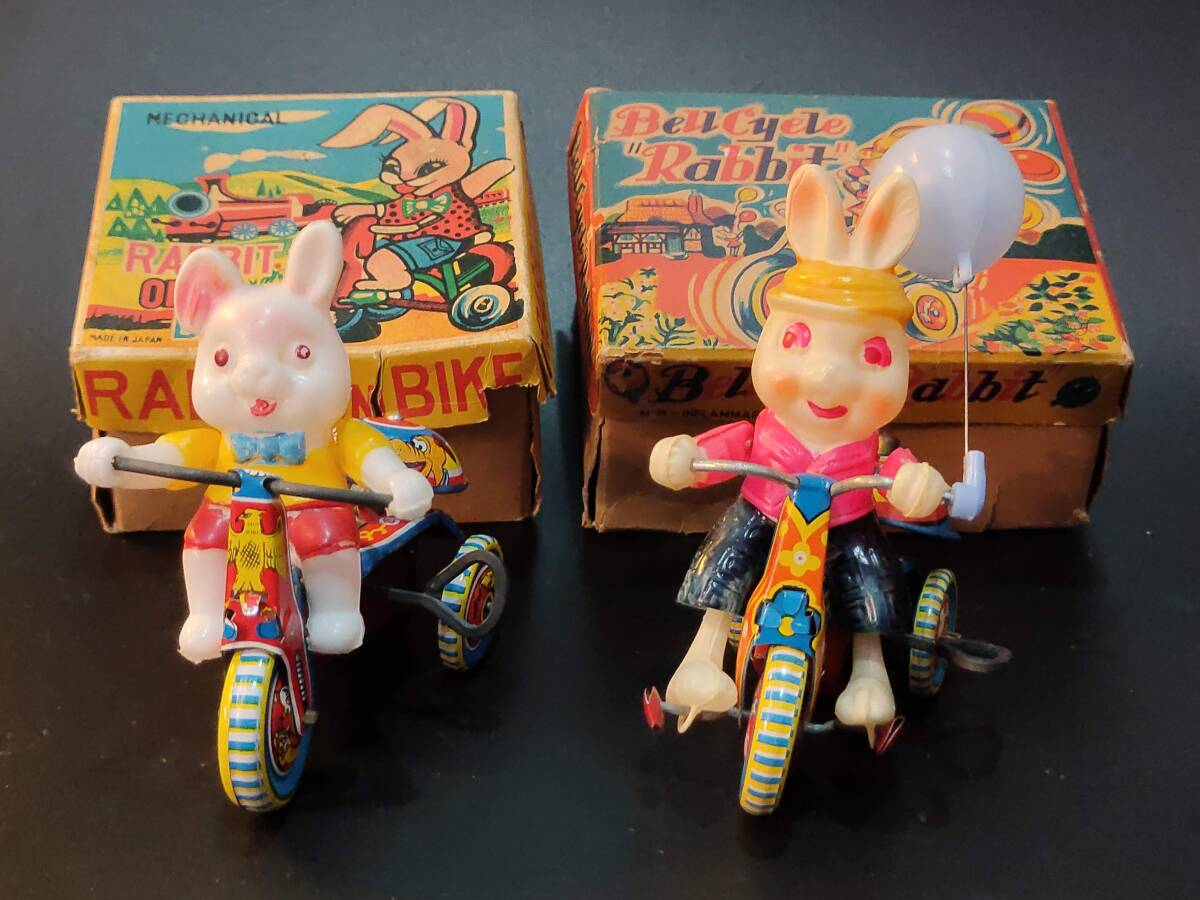 【325】うさぎの三輪車 ／ 2個セット ／ ◆Tin Toy　ブリキ（中古）／ 1円スタート／ ゆうパック80サイズ ／ 金曜日発送_画像2