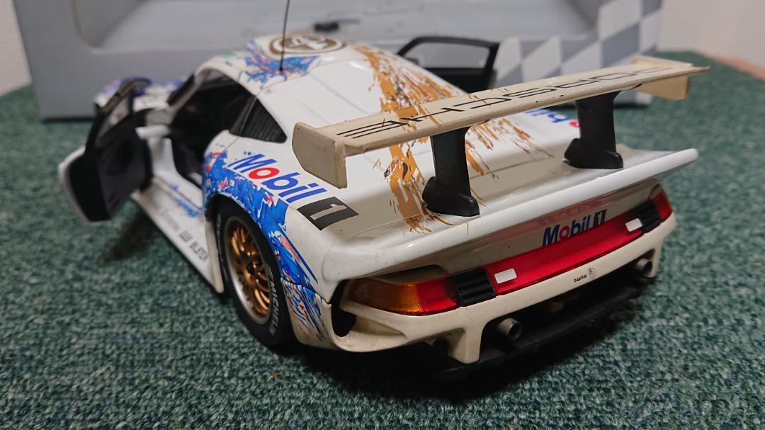 ダイキャスト◆UT models・PORSCHE911 GT1・1/18・箱付き_画像4