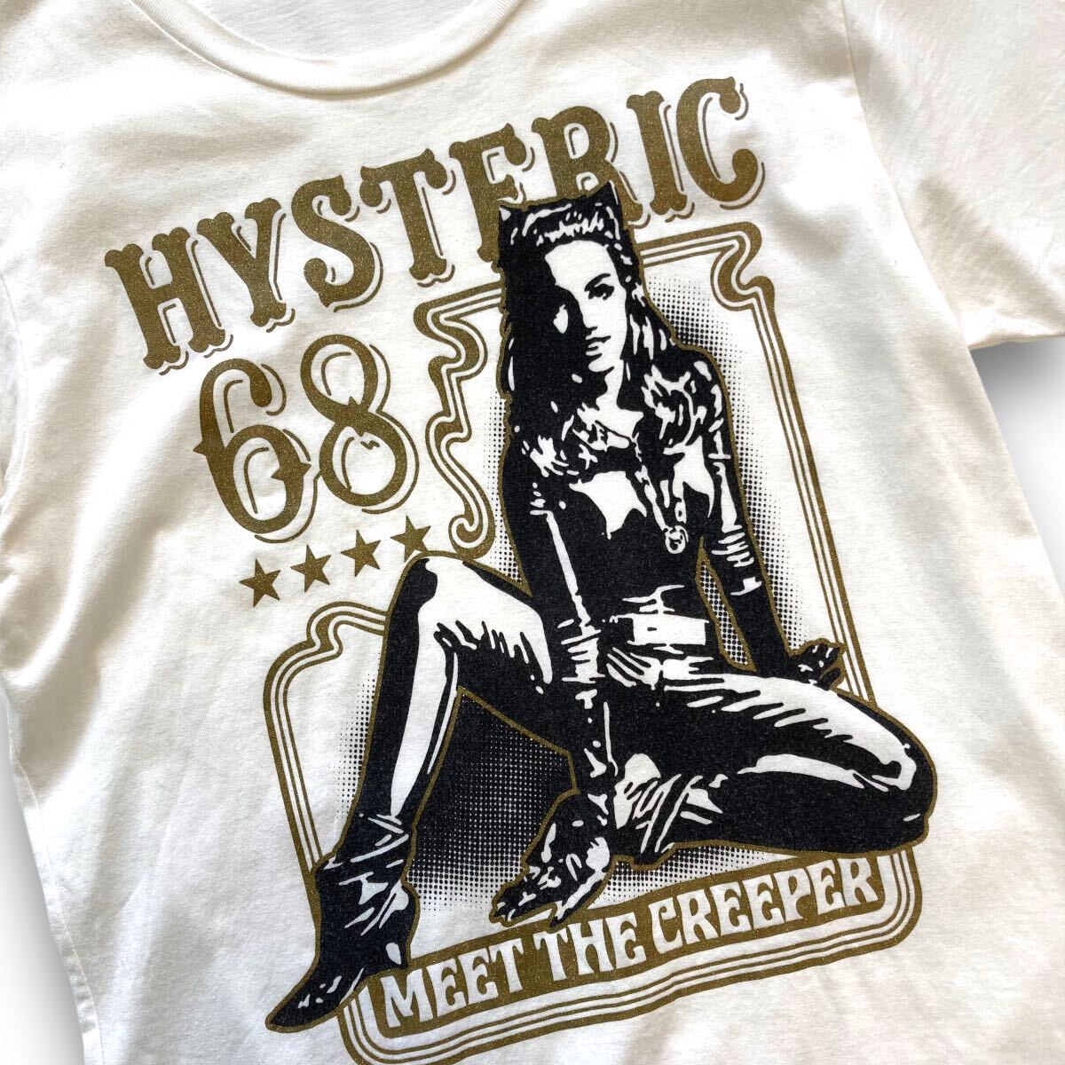 【HYSTERIC GLAMOUR】ヒスガールプリントTシャツ 半袖Tシャツ ヒステリックグラマー 白 ホワイト ゴールドラメ MEET THE CREEPER 68 金ラメ