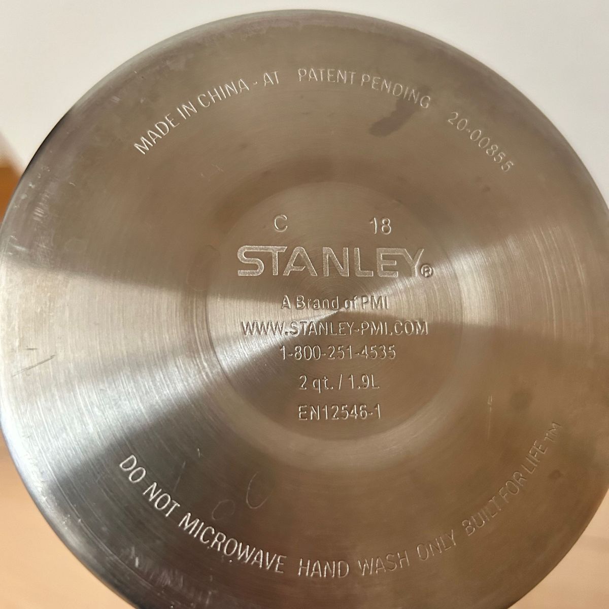 スタンレー   スタンレー 旧ロゴ　 水筒　1.9L