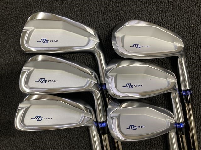 即決！超美品！三浦技研 CB302 6-GW ６本 UST MAMIYA マミヤ アッタス ATTAS IRON 10 フレックスS MIURAの画像1