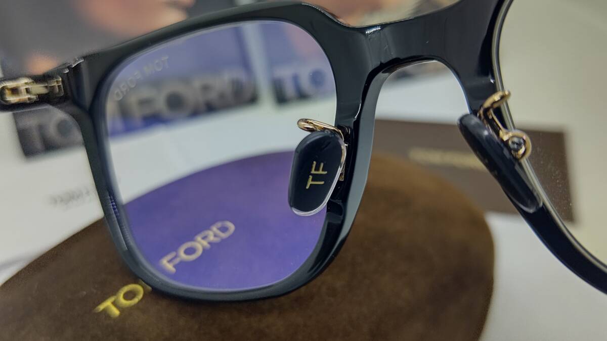 トムフォード 眼鏡 アジアンモデル ブルーカットレンズ 送料無料 税込 新品 TF5921-K-B 001 ブラックカラー_画像8