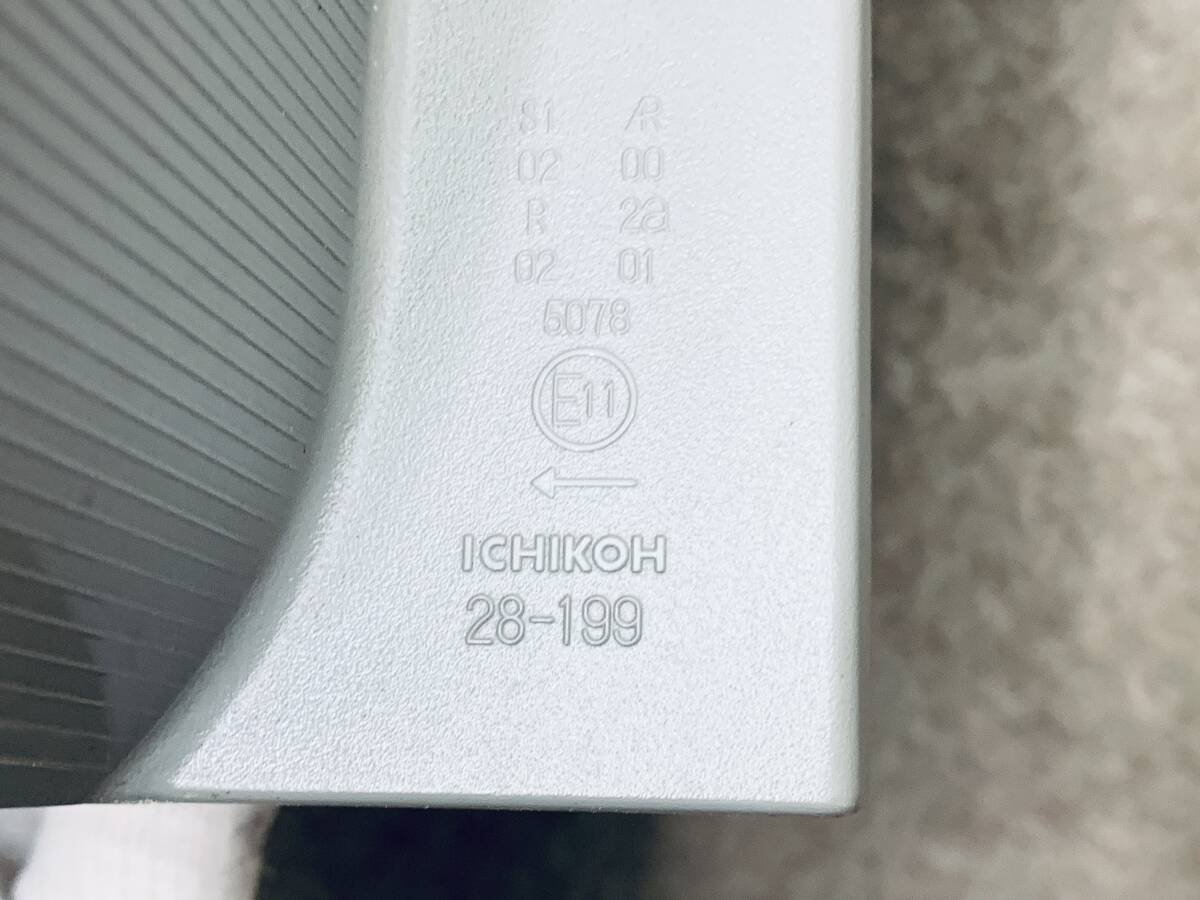 トヨタ ZRR70W ZRR75W　ヴォクシー LEDテールランプ 左右セット ICHIKOH 28-199　確認済み_画像2