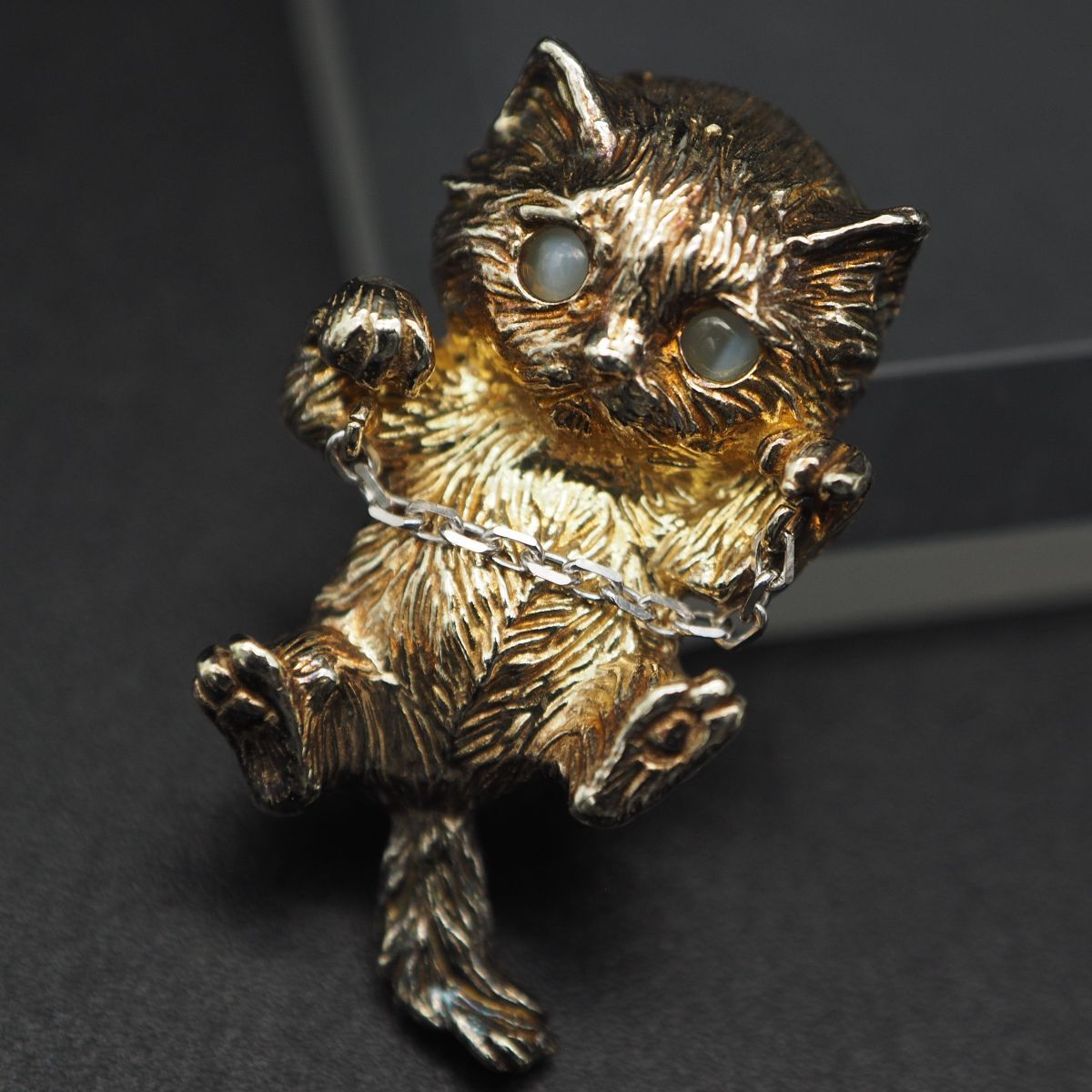 P604 キャッツアイストーン 0.25ct SILVER925刻印 ペンダント トップ 猫 キャット デザイン シルバー チャーム ヘッド 2月誕生石の画像4