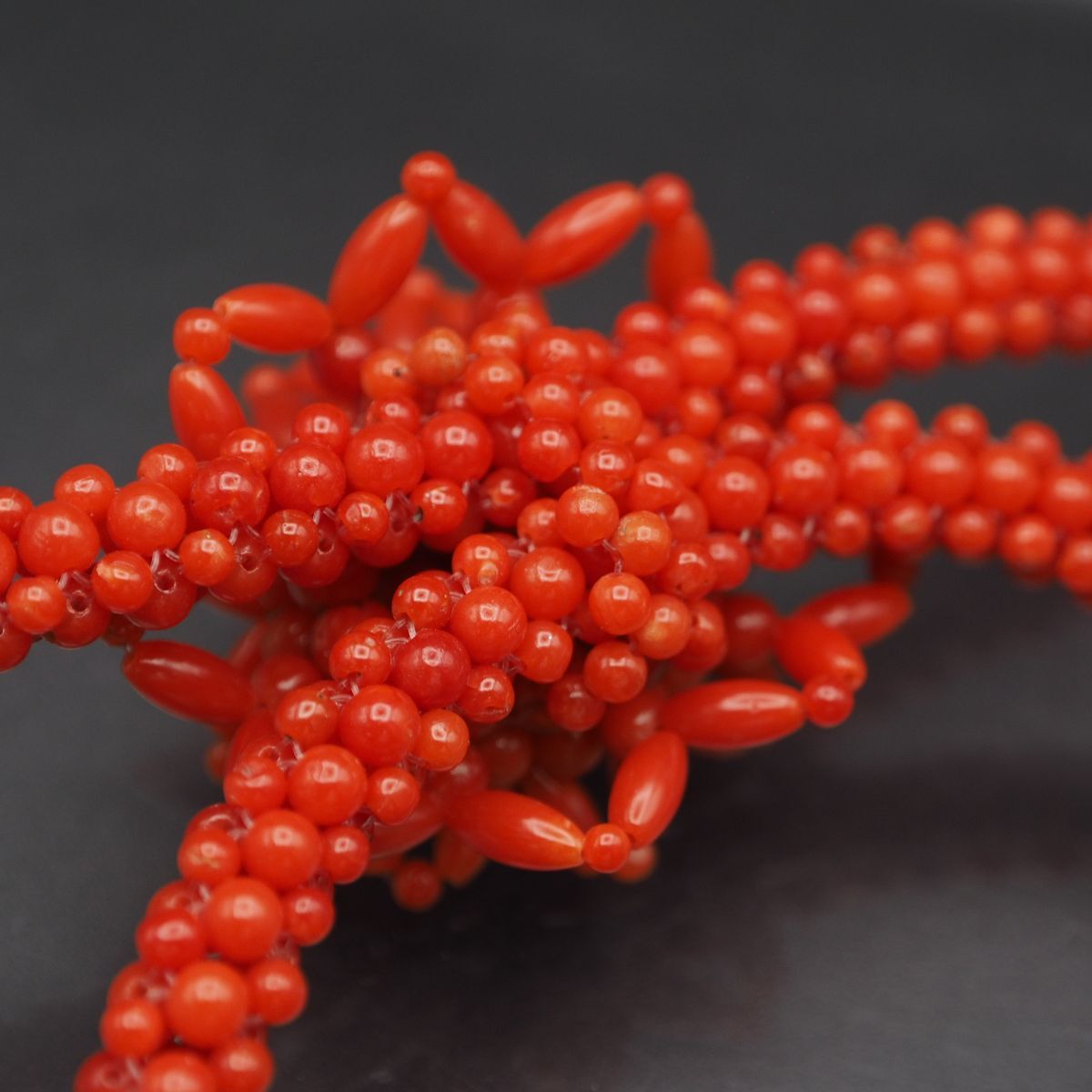 K535 赤珊瑚 サンゴ ネックレス 編み込み フラワー デザイン 3月誕生石_画像5