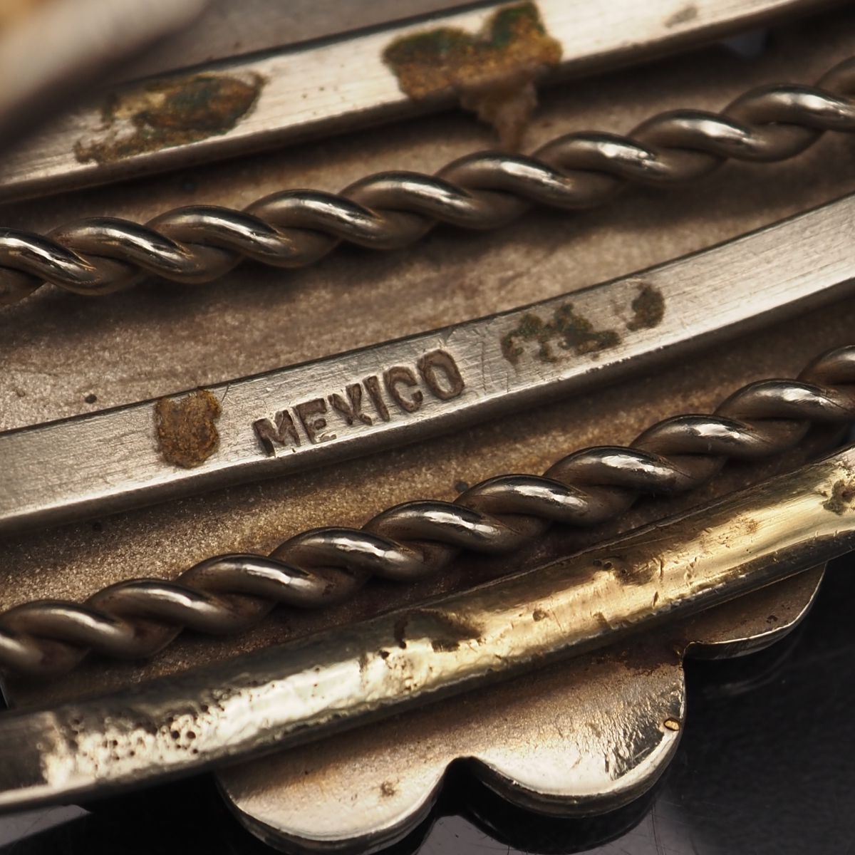 N706 シェル MEXICO刻印 バングル フラワー 大ぶり デザイン 腕輪 ヴィンテージ メキシコ製