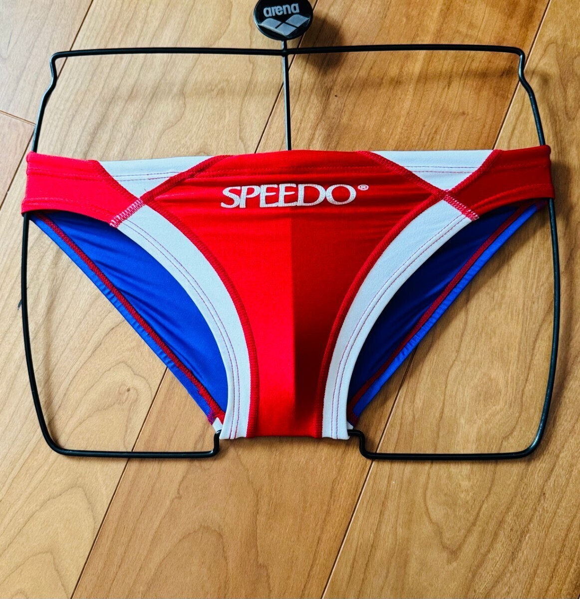 【レア・美品】SPEEDO / RQ632 / レッド×ホワイト×ブルー / キネシスカット / 高光沢 / ライフセーバー ライフガード 競泳水着 競パンの画像1