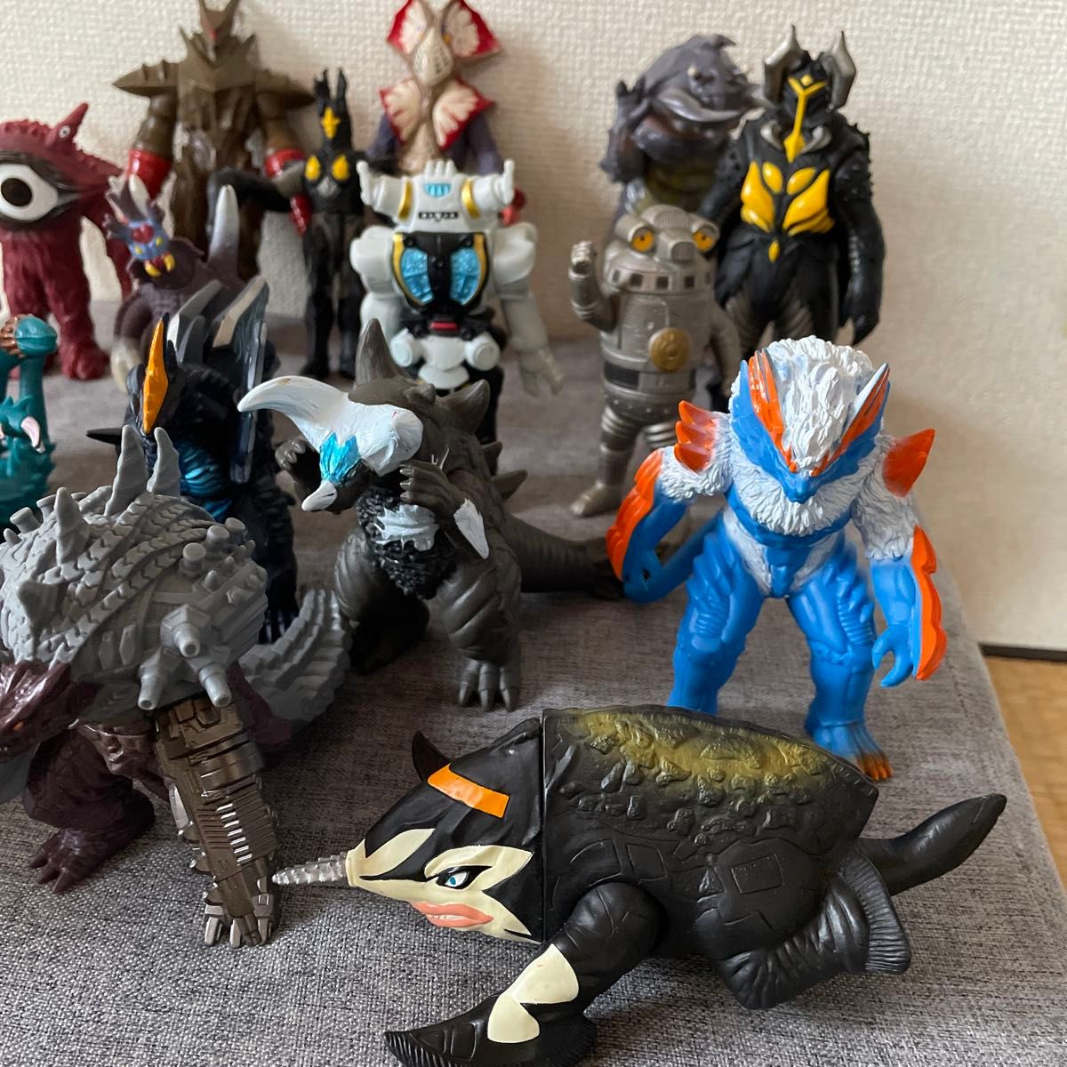 ソフビ ウルトラ怪獣 フィギュア ウルトラマン 18体セット ソフビ ウルトラ怪獣 フィギュア ウルトラマン 18体セット