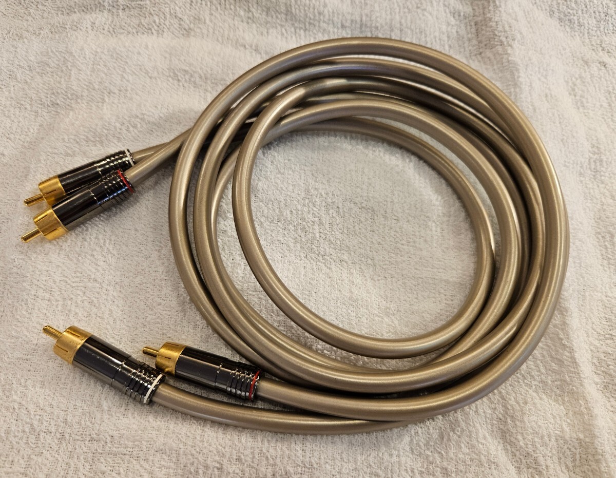 LINN SI12/UB Silver Interconnect cable 1.2m の画像1