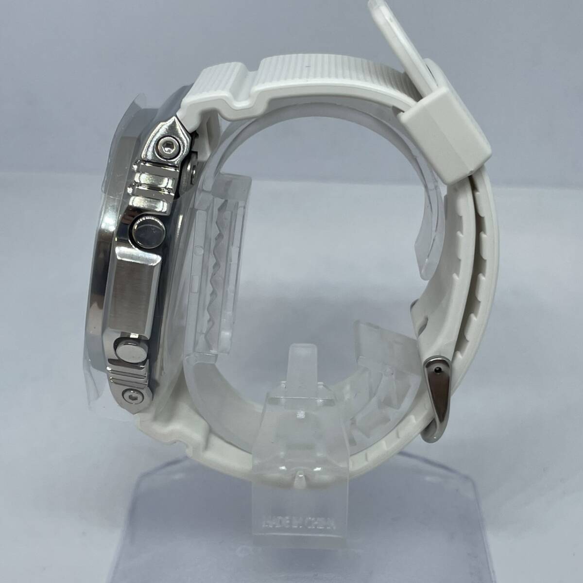 #9356 CASIO/カシオ 腕時計 G-SHOCK GM-2100RI21 石川遼 クオーツ メンズ 中古 美品の画像3