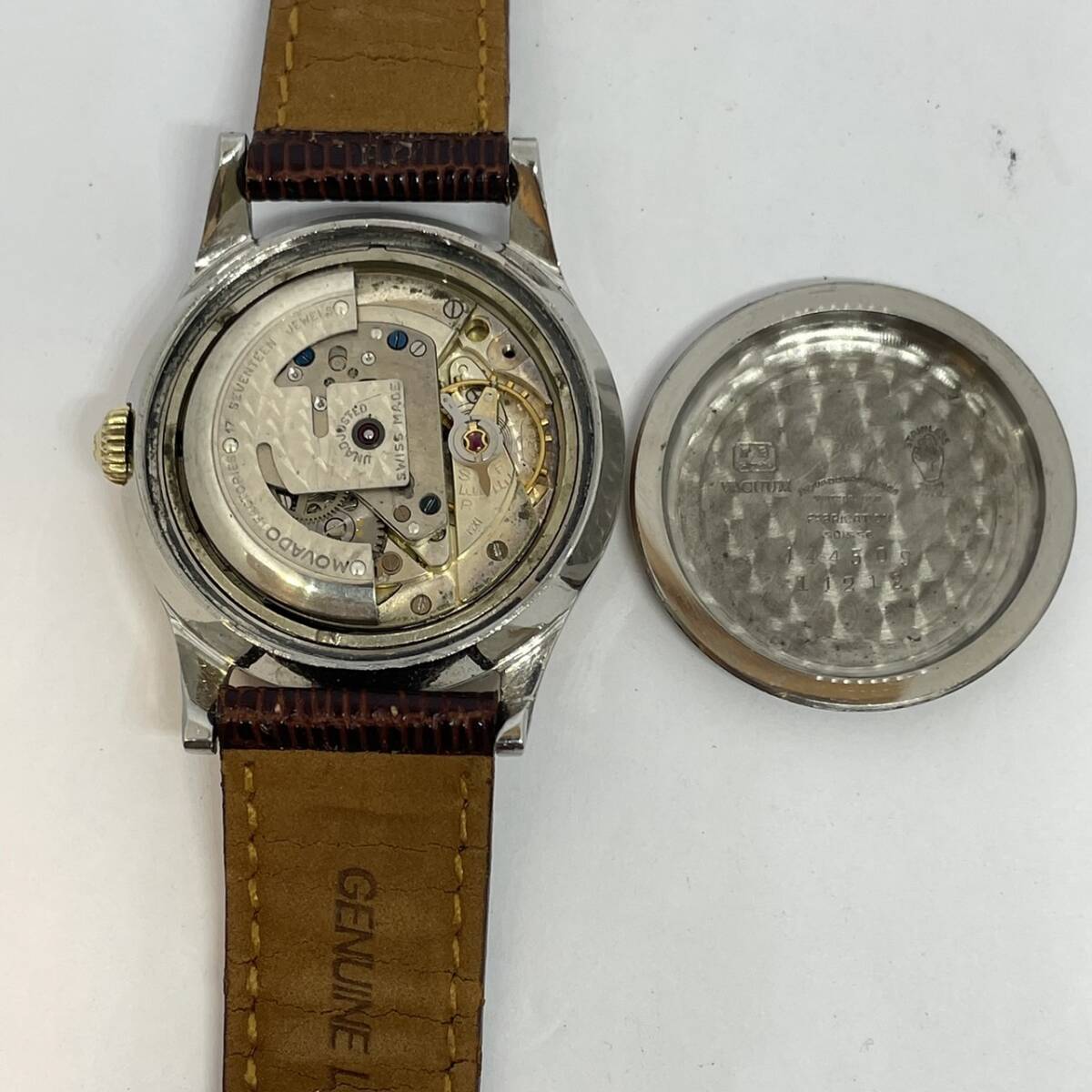 #9424 MOVADO/モバード スイス製 AUTOMATIC 17石  自動巻 腕時計 ヴィンテージ 高級時計 エレガント 希少性高 可動 現状の画像7