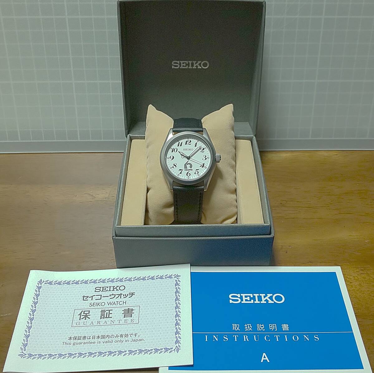 京都 鉄道 博物館 ロゴ 時計 乗務員 仕様 セイコー SEIKO 新品 未使用_画像2