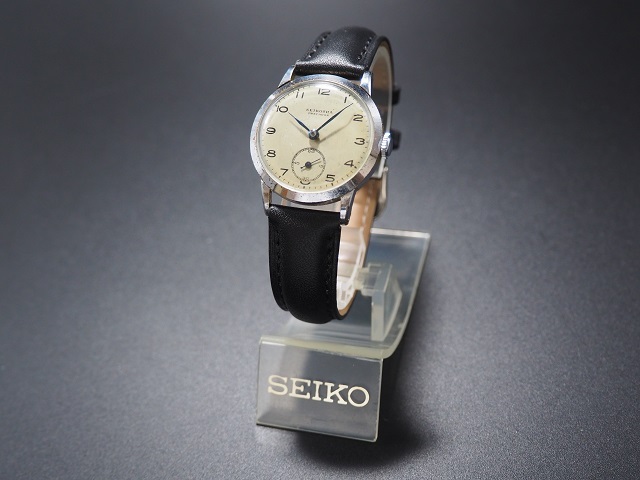 およそ80年前の腕時計　精工舎　バナナ型スモセコ　SEIKOSHA　PRECISION　セイコー　新10A型　アンティーク　新品ベルト　分解注油済み