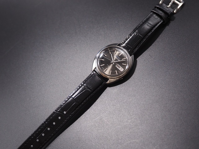 SEIKO FIVE ACTUS 21J ブラック系ダイヤル セイコー ファイブ アクタス 自動巻き デイデイト 新品ベルト付 稼働点検済みの画像8