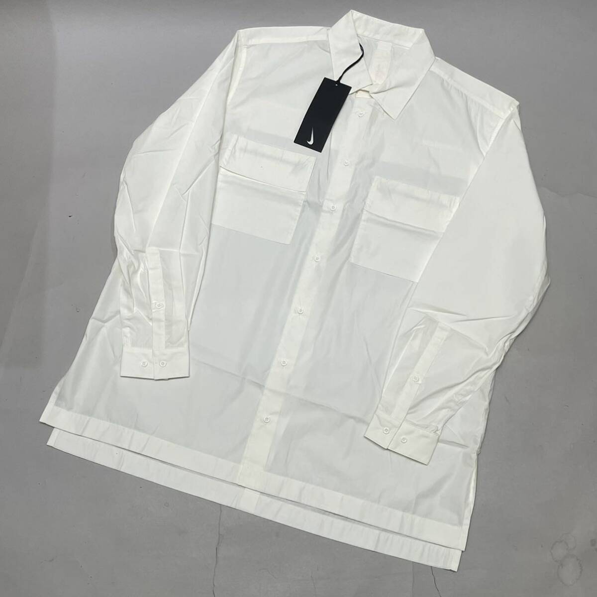 新品 未使用 国内正規品 NIKE ナイキ DN4096-100 長袖シャツ ESC ウーブンシャツ ナイロン ワイシャツ ホワイト L 保存袋付き メンズ_画像3
