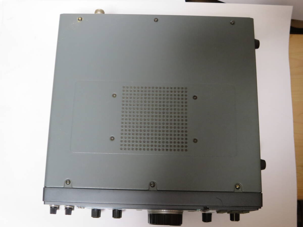 ICOM IC-R7000 とTV-R7000の画像4
