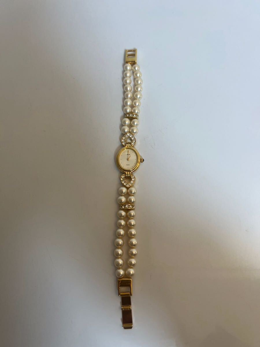 4164 AVON アヴォン 腕時計 クォーツ QZ アンティーク 石付 ラウンド ゴールド 美品 不動 JAPANの画像2