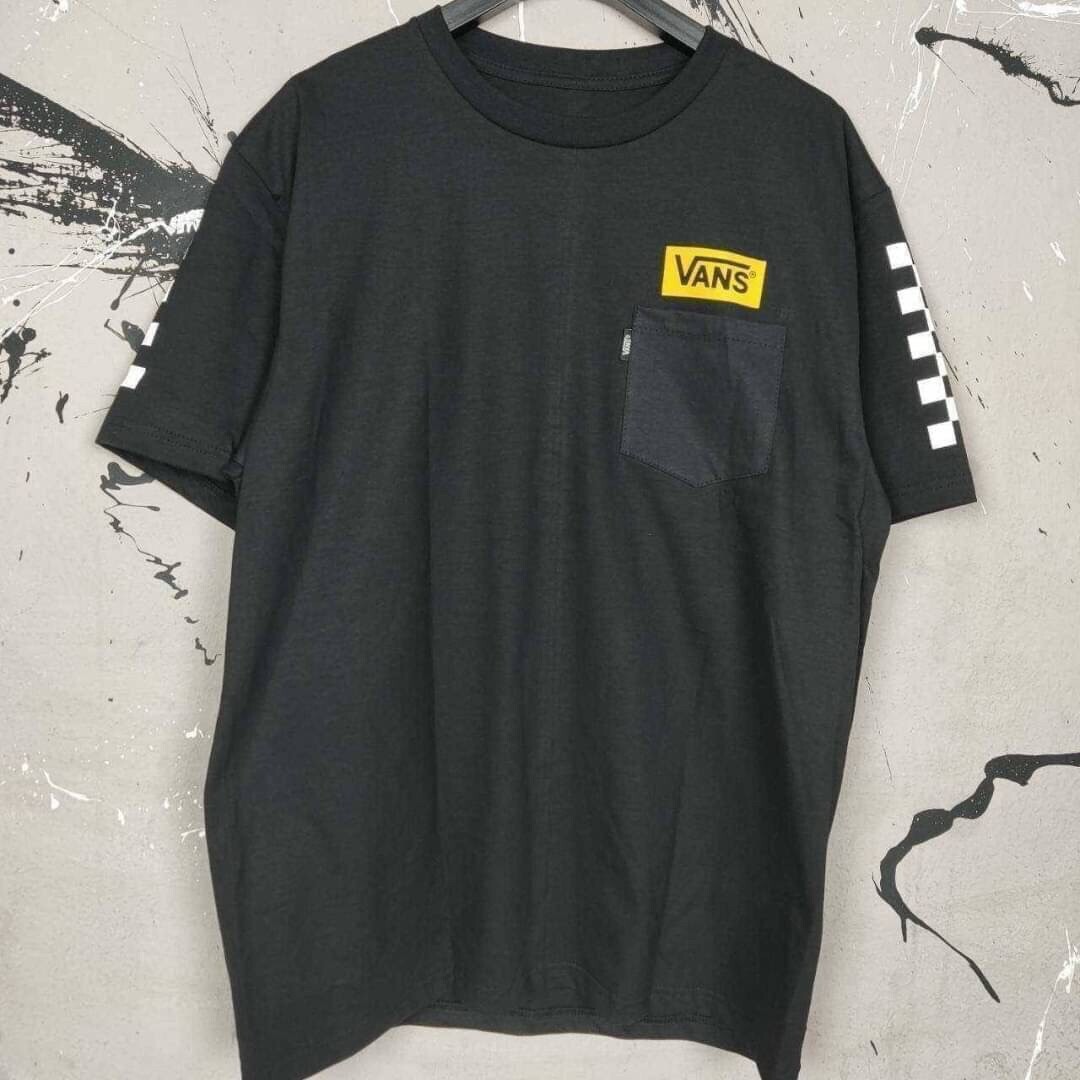 即決　新品　送料無料　バンズ　VANS　半袖　Tシャツ　ストリート系　XLサイズ　黒　スケボー　スケードボード　ボード　スノボー　スキー_画像4