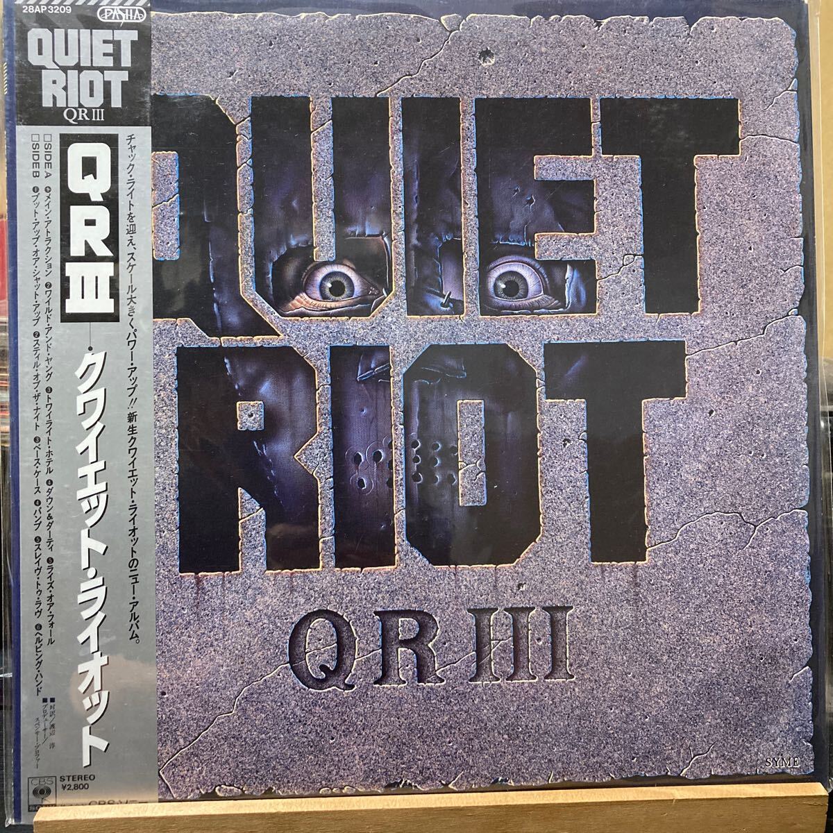 Quiet Riot【QR III】LP 帯付 Pasha 28AP 3209 Hard Rock 1986 国内盤_画像1