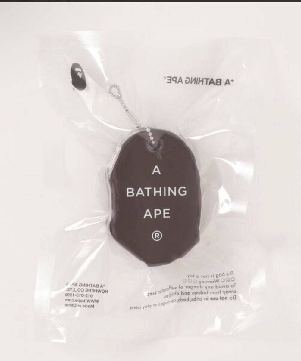 【新品】A BATHING APE/キーホルダー/APE HEAD KEYCHAIN M 正規品