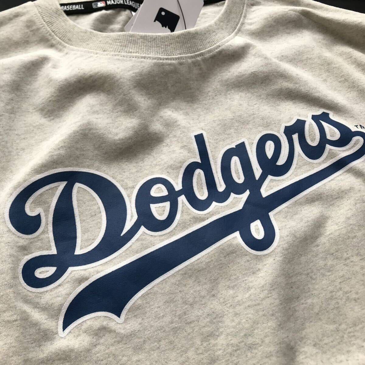 ▲B242新品 【メンズ3L (XXL) 】灰グレー ドジャース胸文字 ドジャース MLB ライセンス商品 メジャーリーグ 大谷翔平 T シャツ 半袖_画像2