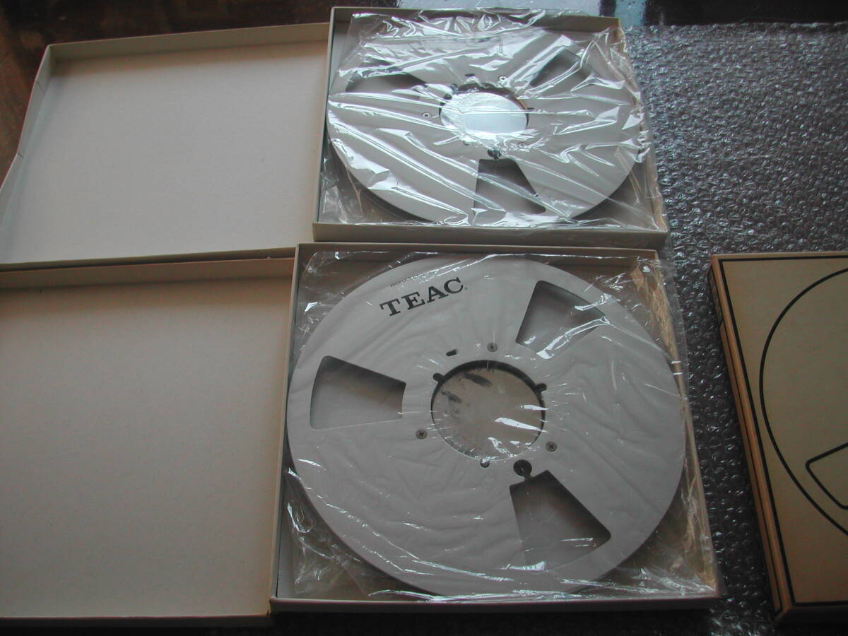 ■オープンデッキ用 TEAC10号メタルテープ中古1本、メタルリール中古2本