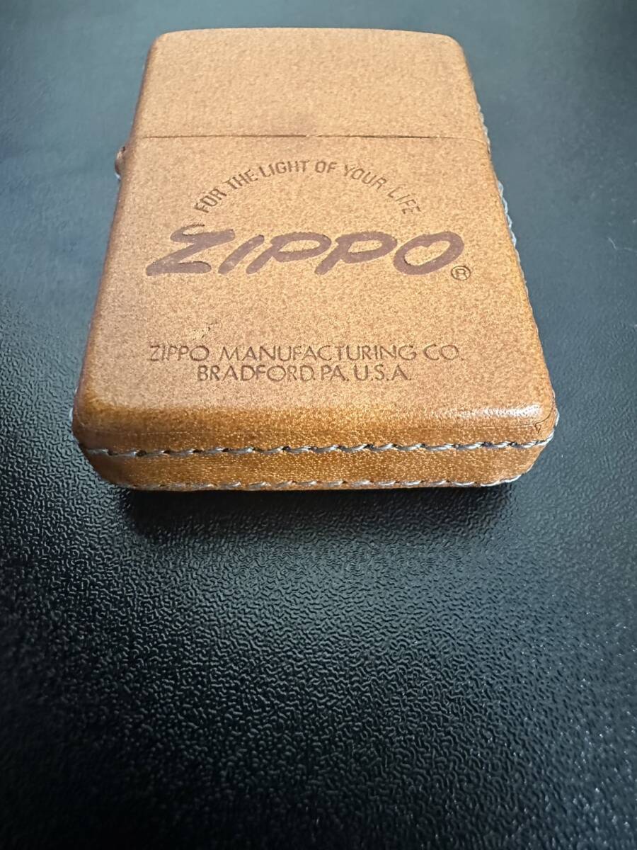 ZIPPO ジッポー 本革張り THE FAMOUS ZIPPO 茶色レザー ジッポ オイルライターの画像3