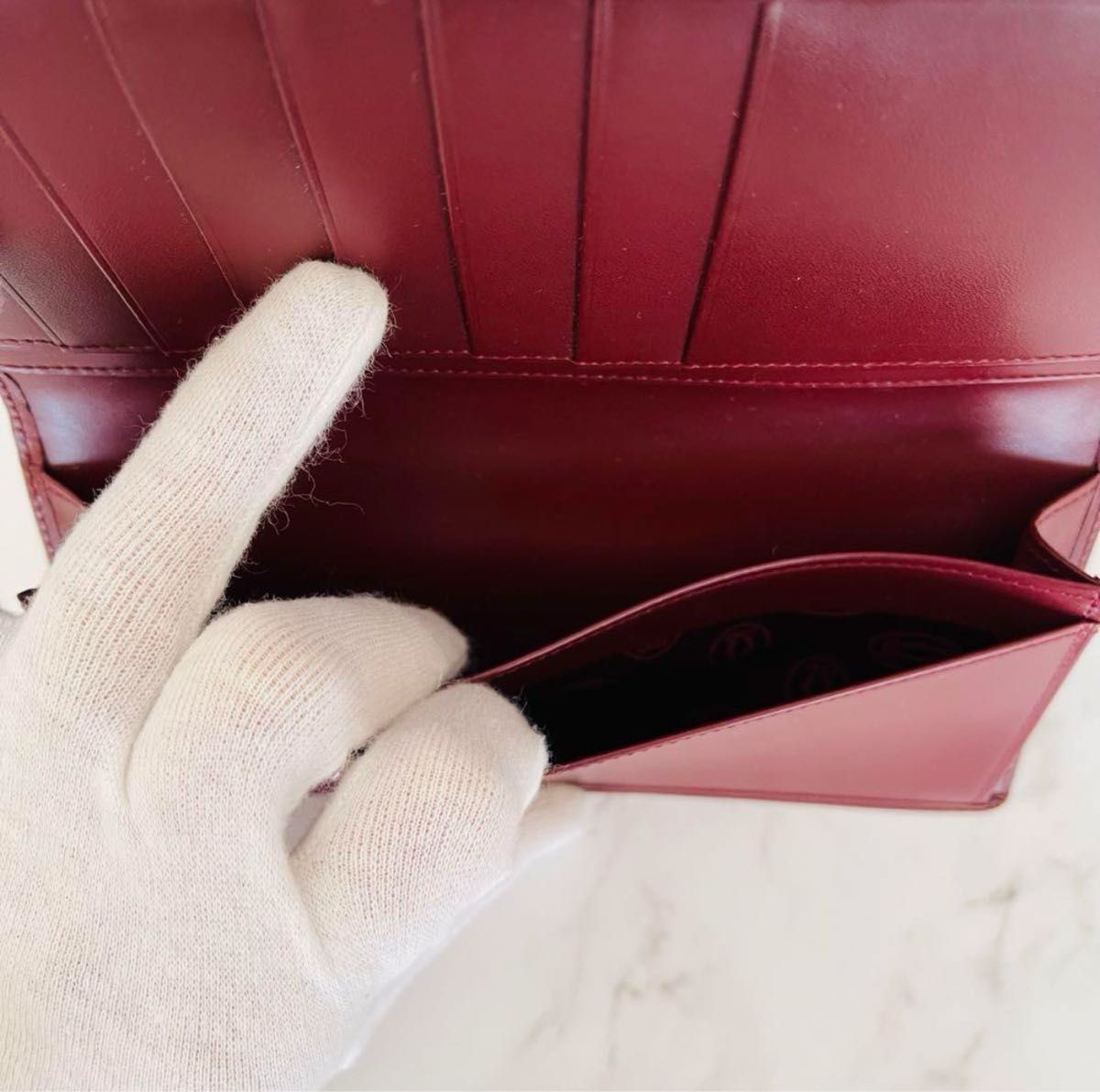 新品未使用 カルティエCartier 二つ折り長財布札入れマスト 新品未使用 カルティエCartier 二つ折り長財布札入れマスト