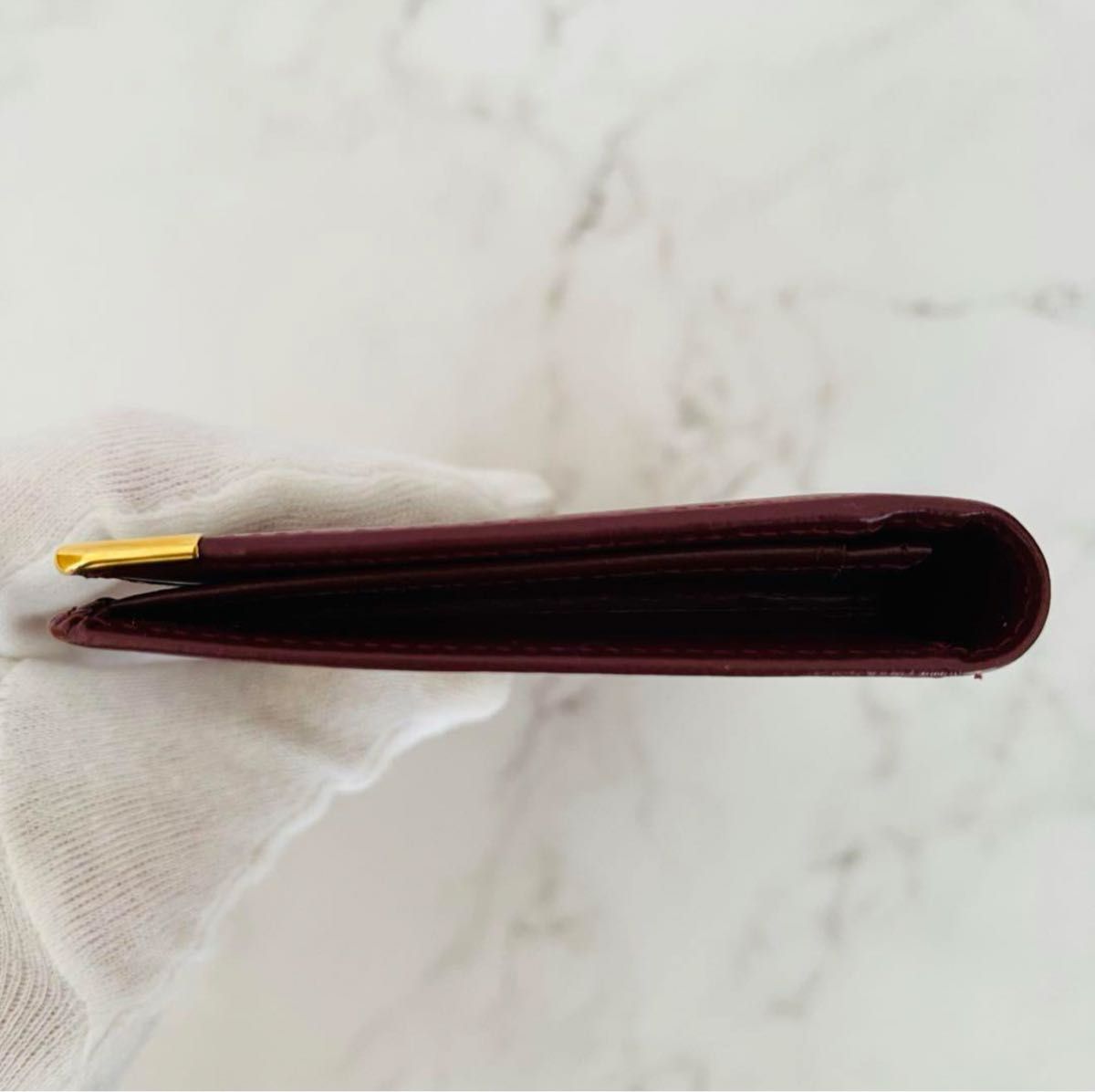 新品未使用 カルティエCartier 二つ折り長財布札入れマスト 新品未使用 カルティエCartier 二つ折り長財布札入れマスト