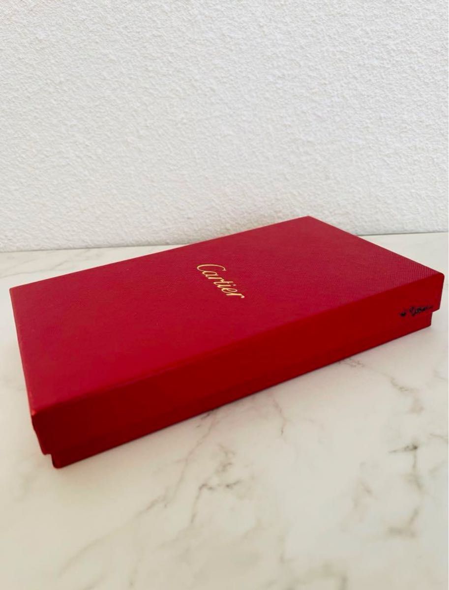 新品未使用 カルティエCartier 二つ折り長財布札入れマスト 新品未使用 カルティエCartier 二つ折り長財布札入れマスト