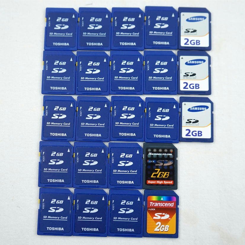 1円【ジャンク】TOSHIBA、Lexar など 東芝、レキサーなど/SDカード 約60枚セット 1GB～32GB/67の画像3